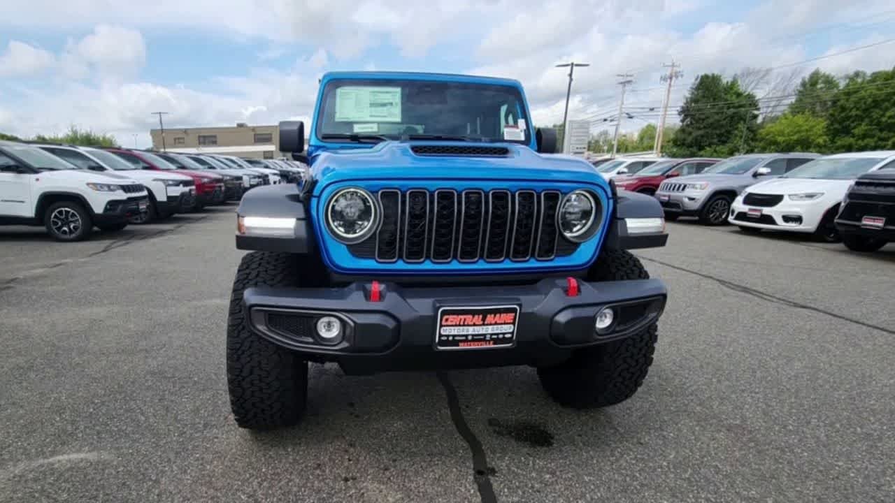 New 2026 Hydro Blue Pearlcoat Jeep Rubicon image 3