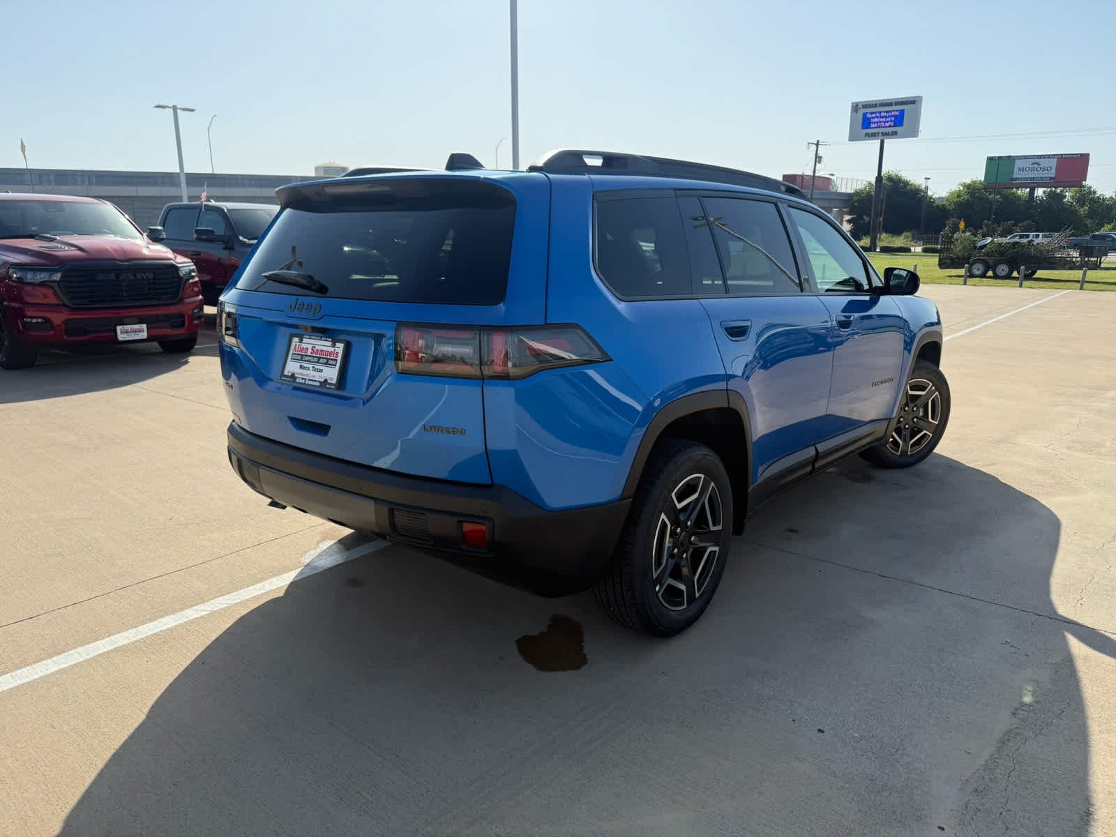 New 2026 Hydro Blue Pearlcoat Jeep Laredo image 6