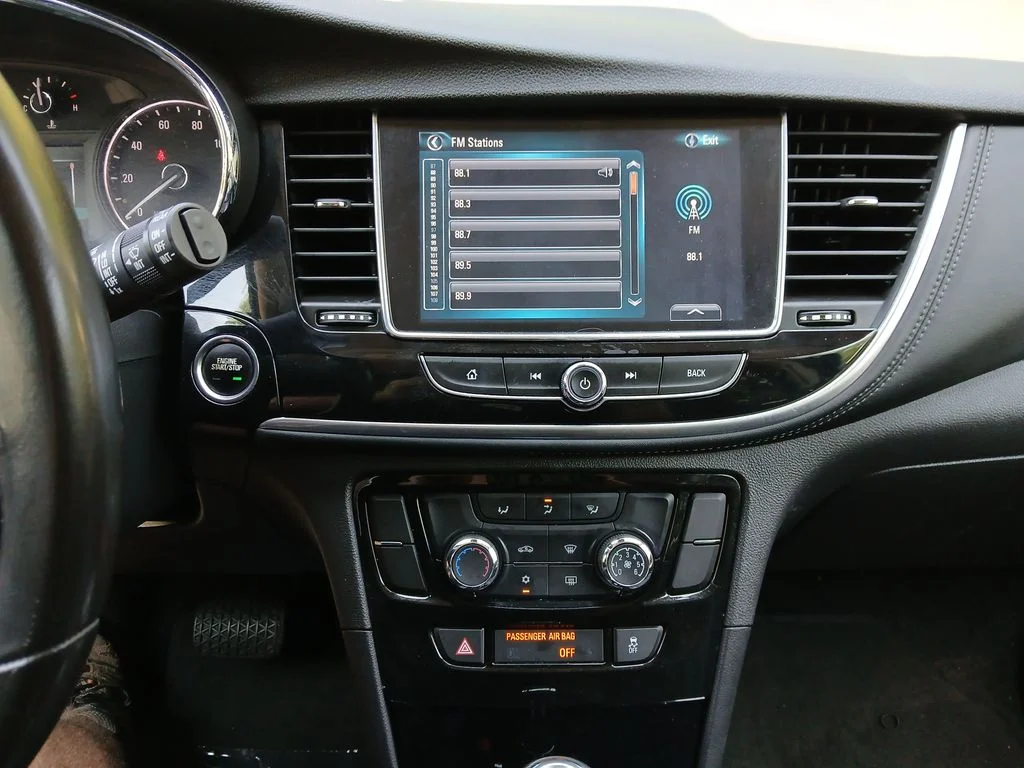 Used 2018 White Buick Preferred image 19
