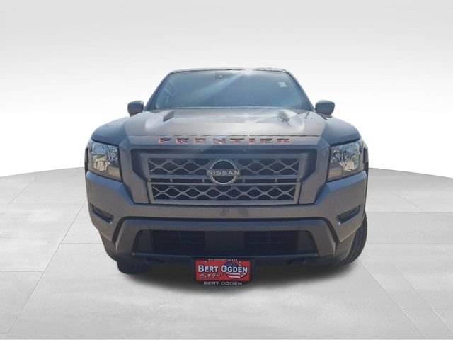 Certified Used 2022 Gray Nissan SV image 2