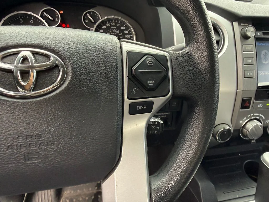 Used 2017 Black Toyota SR5 image 12