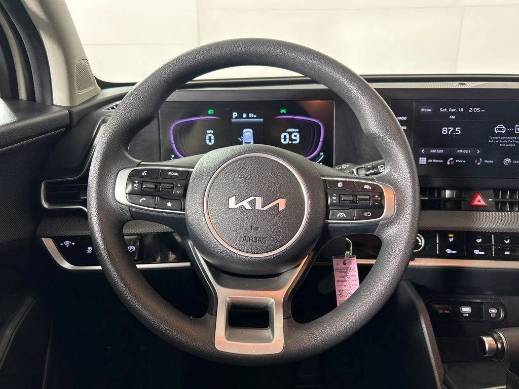 Used 2023 Snow White Pearl Kia LX image 24