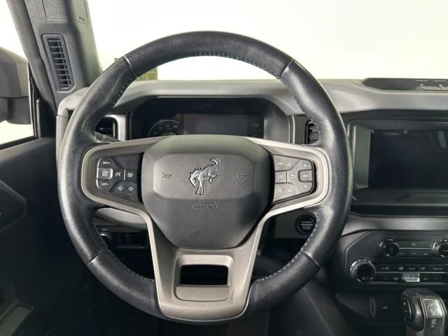 Used 2023  Ford Base image 8