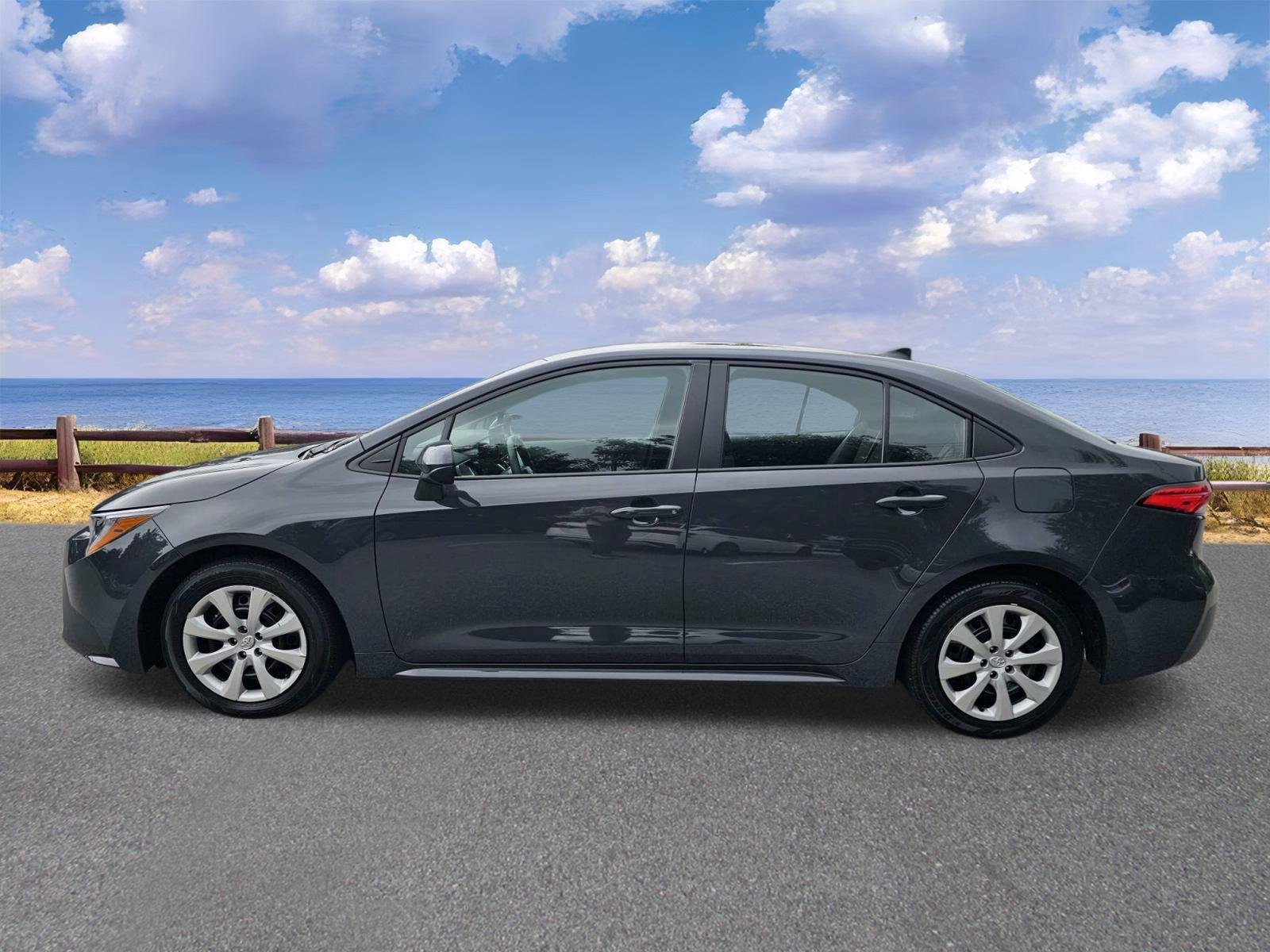 Used 2025 Underground Toyota LE image 5