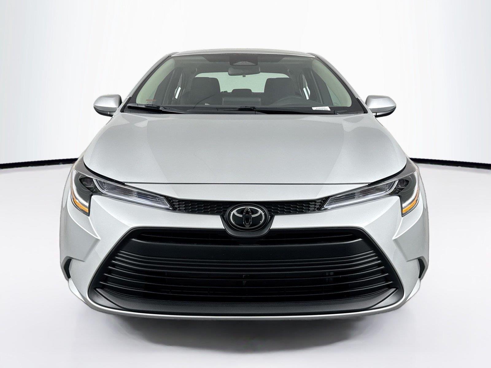 New 2026 Classic Silver Metallic Toyota LE image 3
