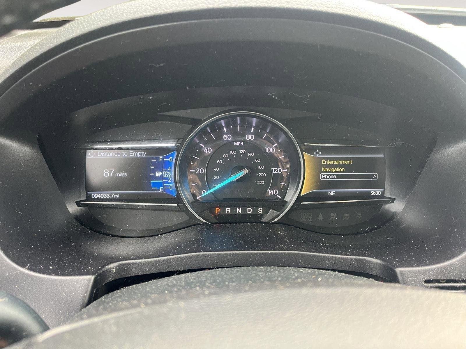Used 2018 Blue Ford XLT image 48