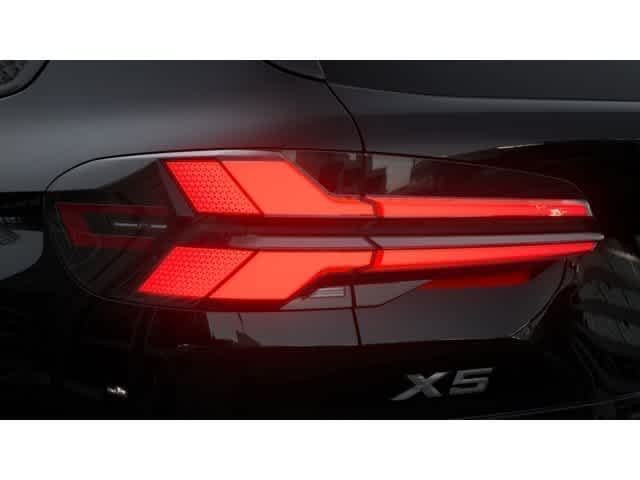 Used 2026 Black Sapphire Metallic BMW xDrive40i image 8
