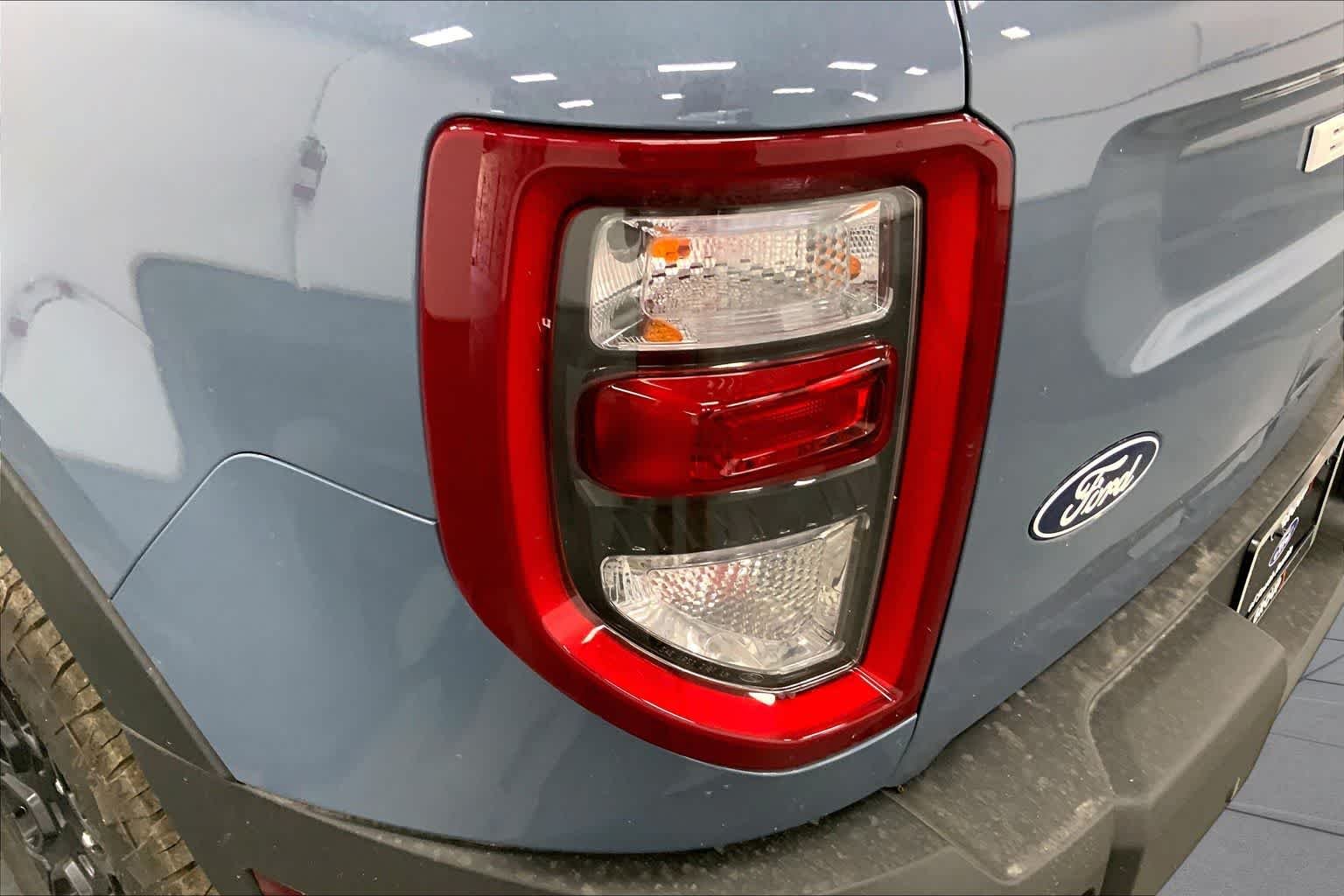 New 2026 Azure Gray Metallic Tri-Coat Ford Badlands® image 14