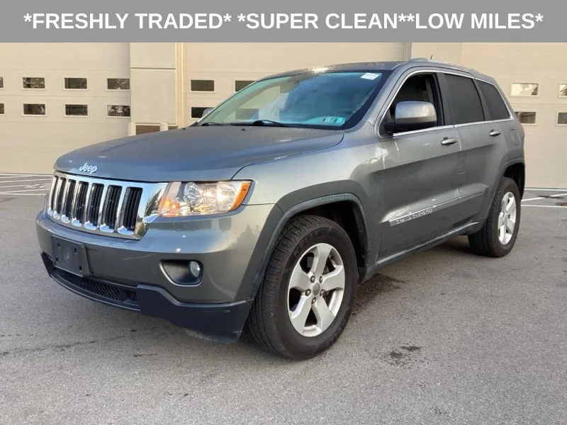 Used 2011 Gray Jeep Laredo image 3