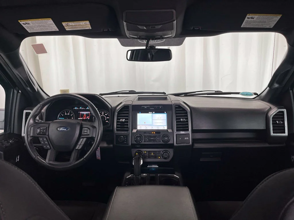 Used 2018 White Ford XLT image 9