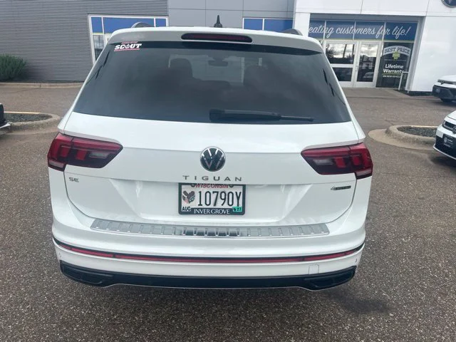 Certified Used 2022 White Volkswagen 2.0T SE R-Line Black image 4
