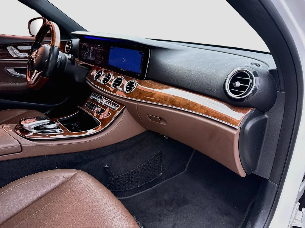 Used 2020  Mercedes-Benz E 350 image 34