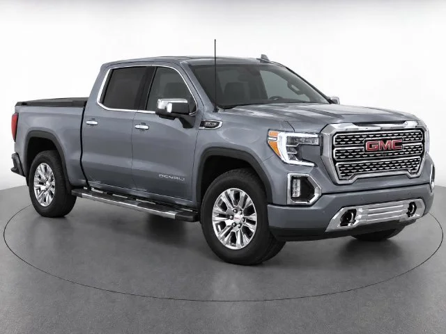 Used 2021 SATIN STEEL METALLIC GMC Denali image 1