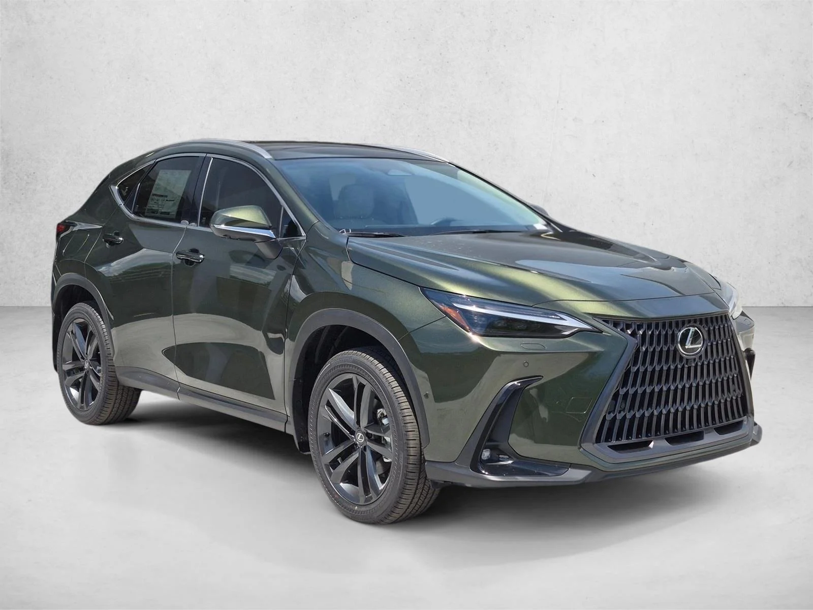 New 2026 Nori Green Pearl Lexus NX 450h+ LUXURY AWD image 5