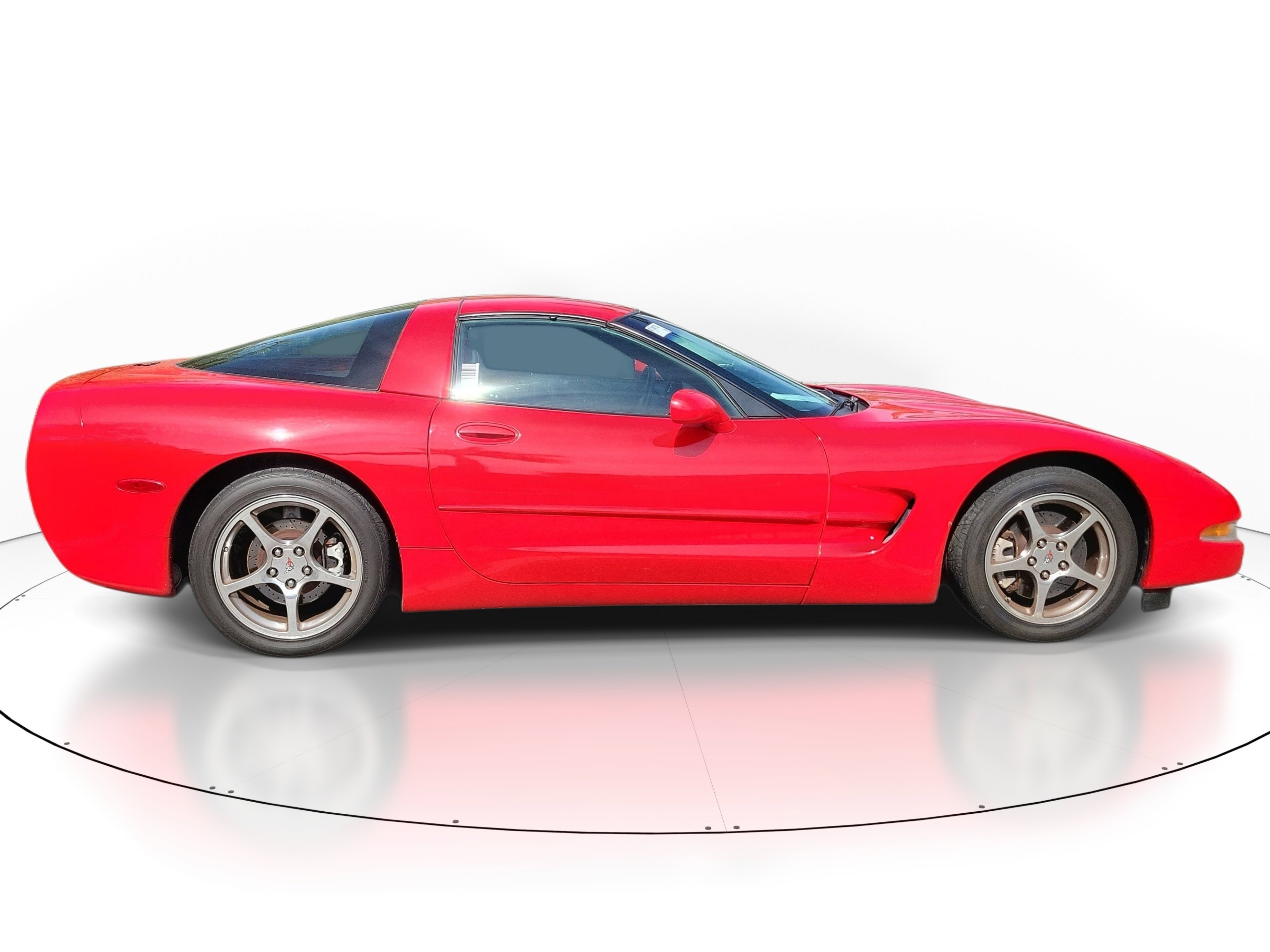 Used 2004 Redline Red Chevrolet  image 9