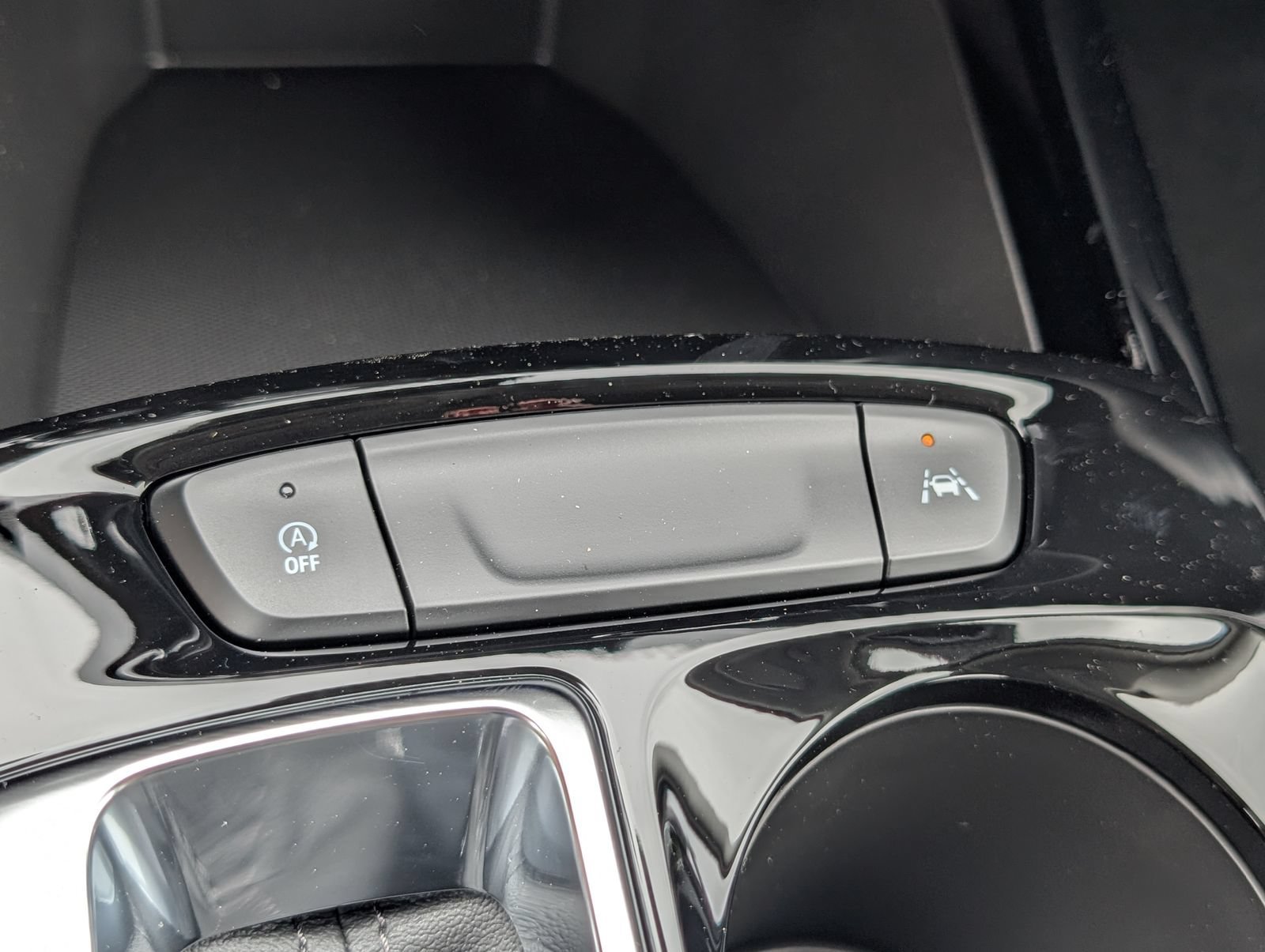 2026 Chevrolet Trax LT - Photo 15