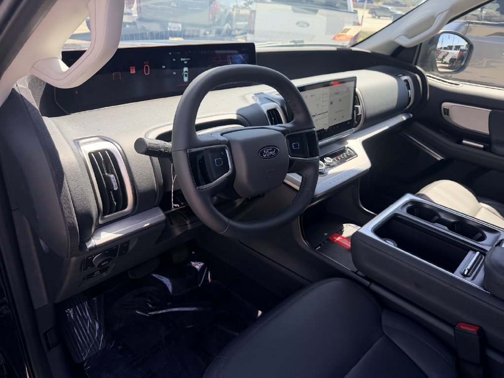 New 2026 Agate Black Metallic Ford MAX Active image 18