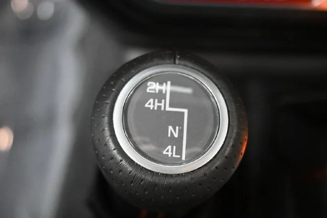 Used 2021 Blue Jeep Mojave image 30