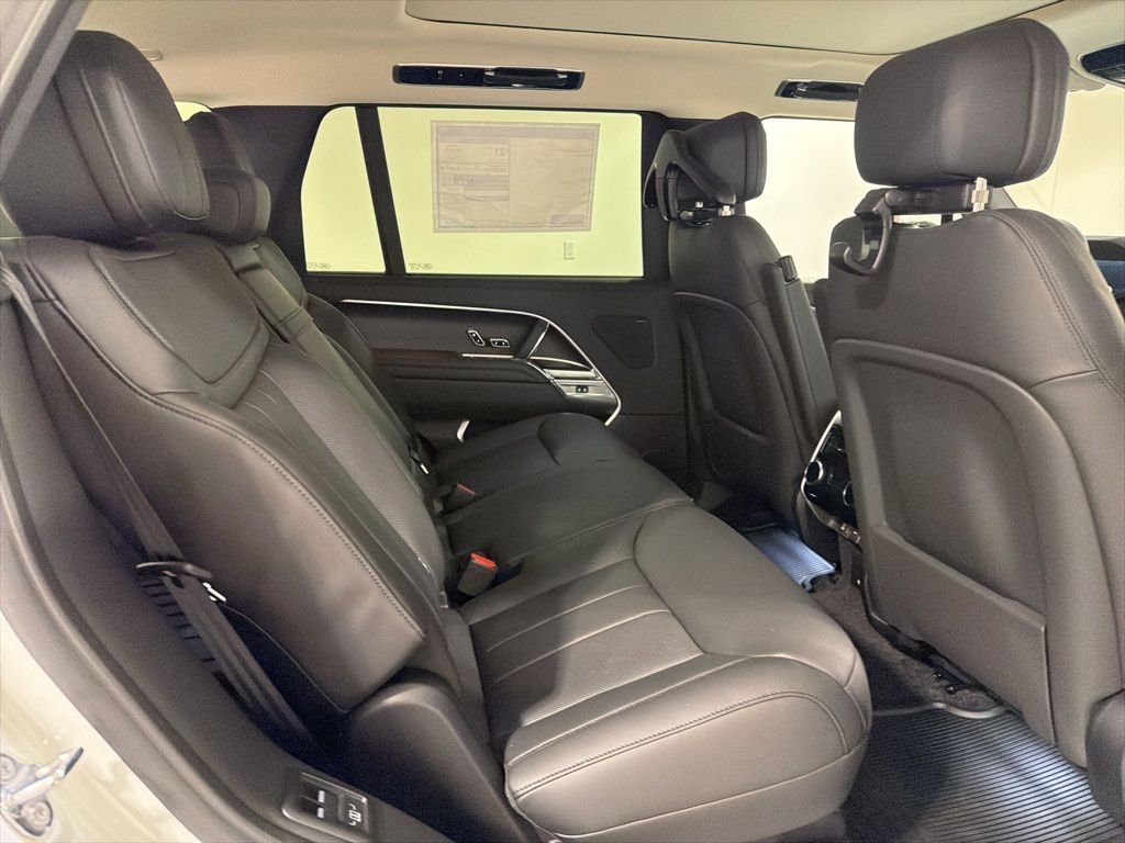 2026 Land Rover Range Rover SE - Photo 28