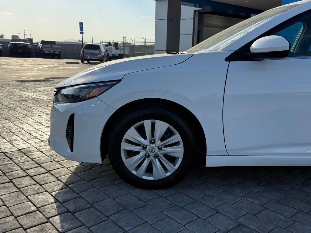 Used 2024 White Nissan S image 5