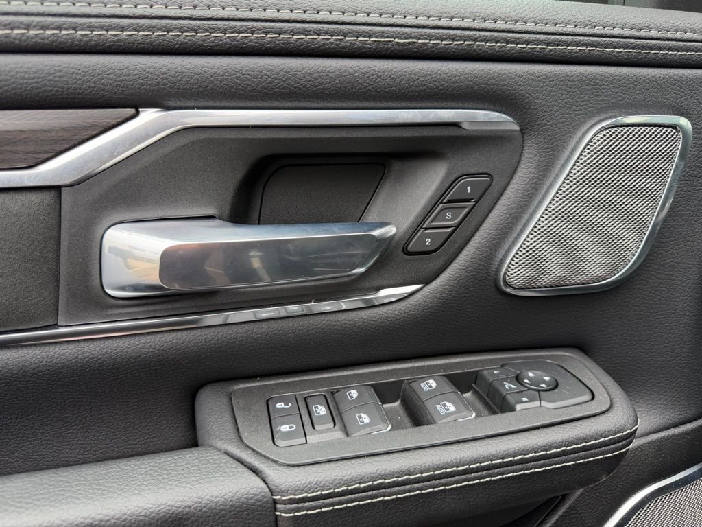 2026 RAM 1500 Laramie - Photo 12