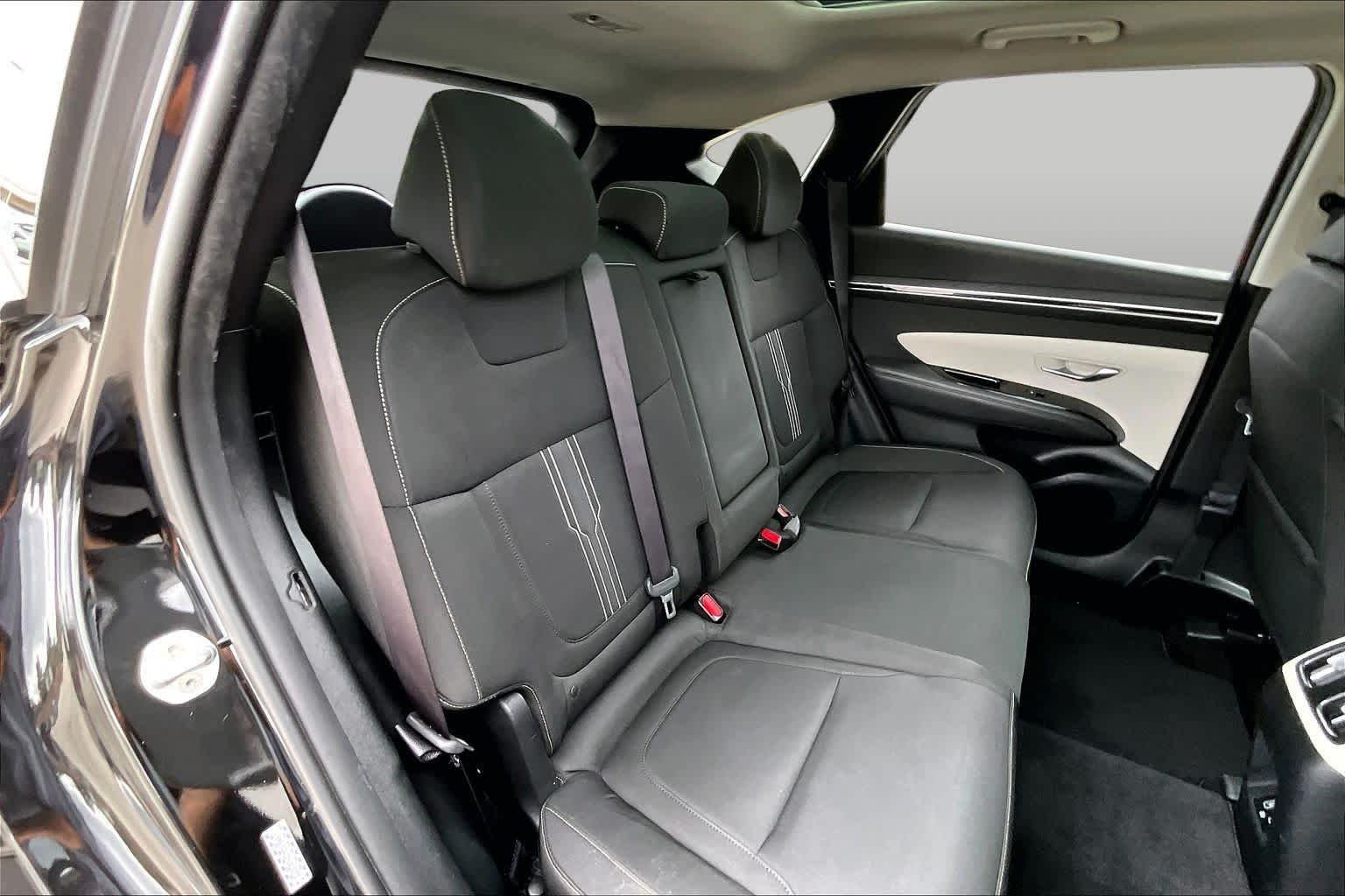 Used 2022 Phantom Black Hyundai SEL Convenience image 19