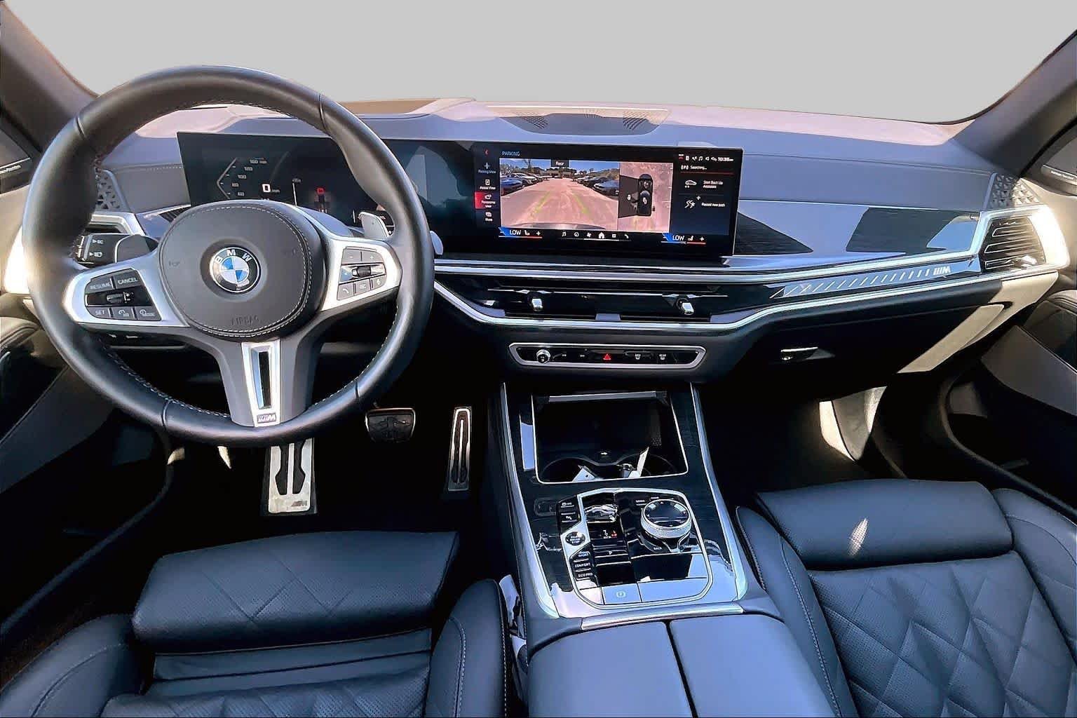 Used 2026 Black Sapphire Metallic BMW M60i image 16