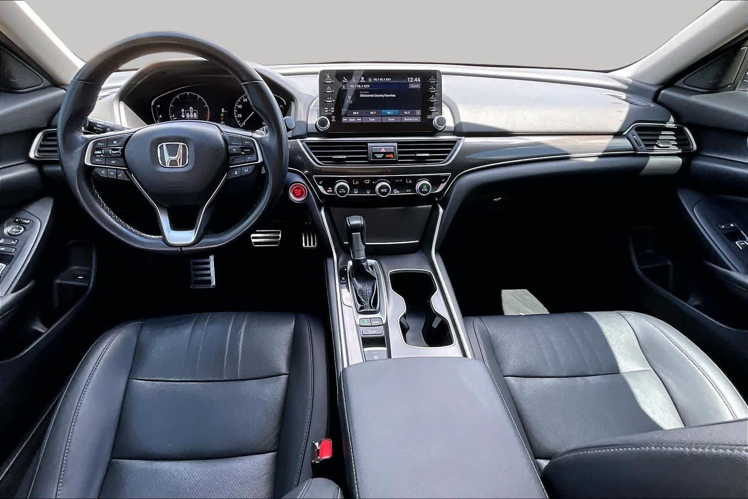 Used 2021 Lunar Silver Metallic Honda Sport SE image 14