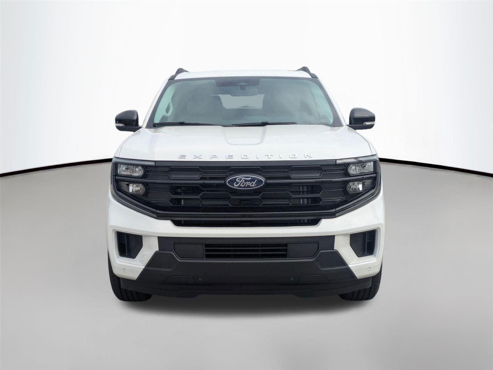 New 2026 Star White Metallic Tri-Coat Ford Active image 2