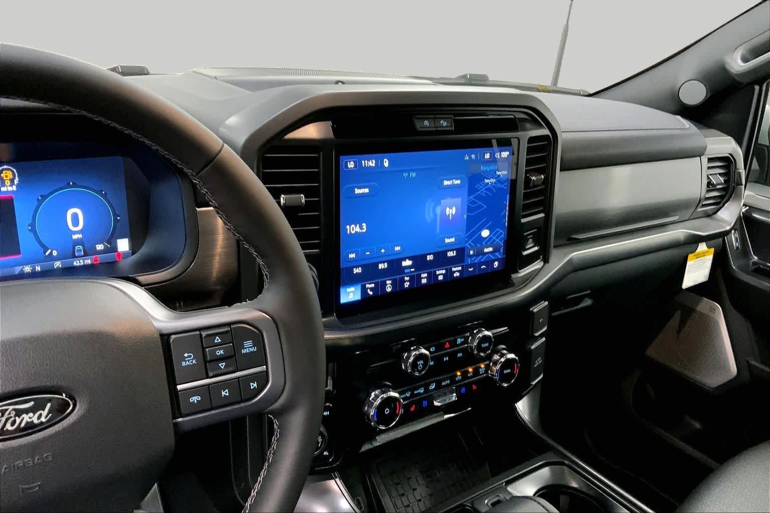 New 2026 Avalanche Ford Lariat® image 5