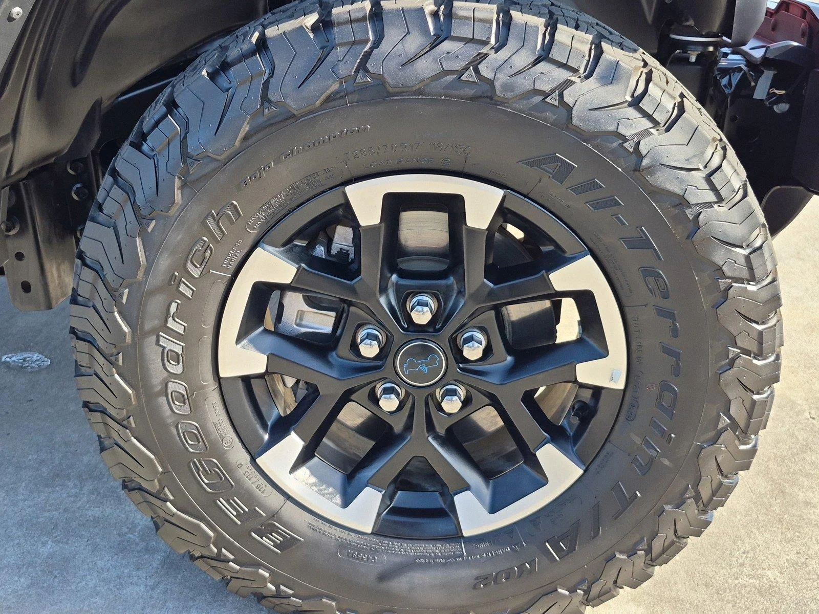 Certified Used 2025 Firecracker Red Clearcoat Jeep Rubicon image 13