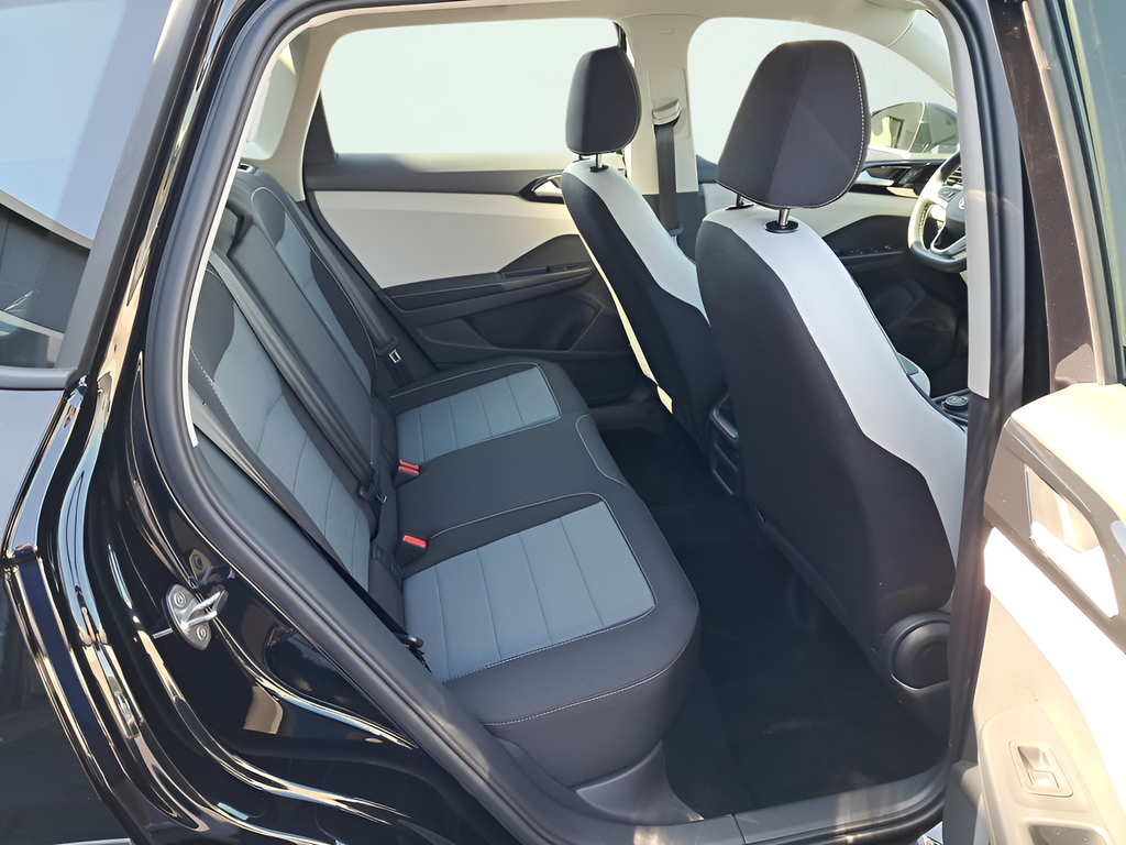 New 2025 Black Volkswagen 1.5T S image 17
