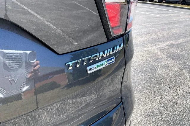 Used 2018 Magnetic Metallic Ford Titanium image 24