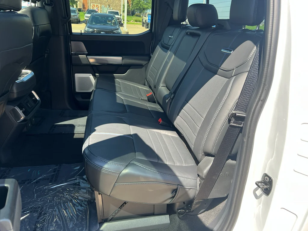 Used 2025 Space White Metallic Ford Platinum image 19