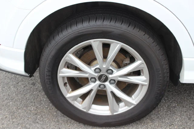 Used 2025 White Audi Premium image 36