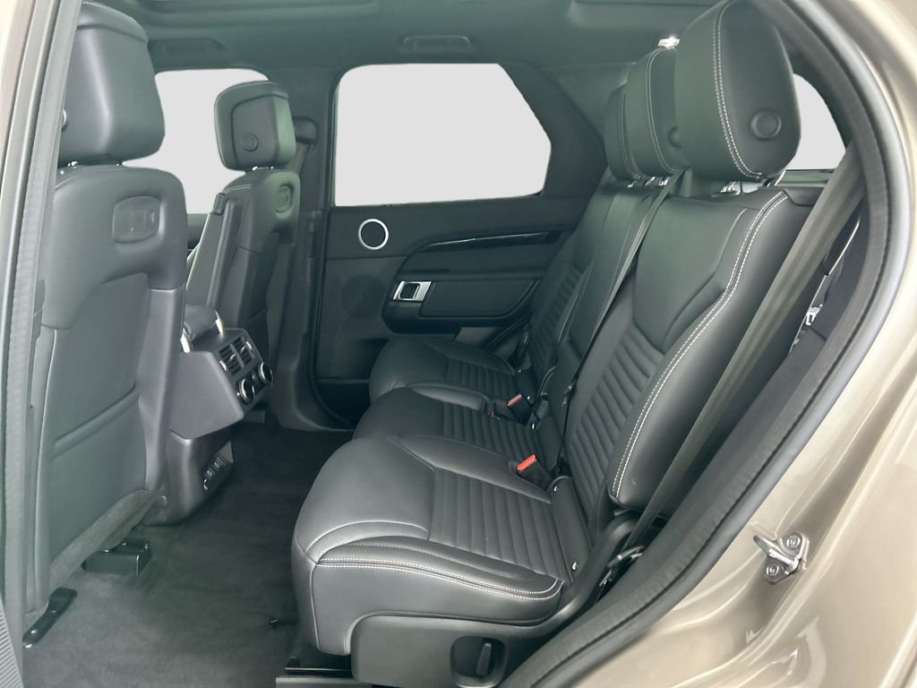 2025 Land Rover Discovery S - Photo 20