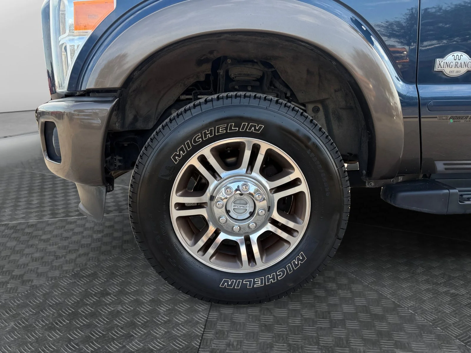 Used 2016 Blue Jeans Metallic Ford King Ranch image 9