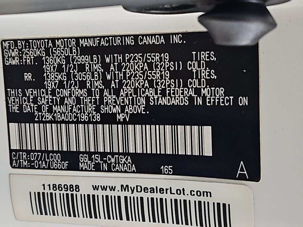 Used 2013 White Lexus 350 image 38