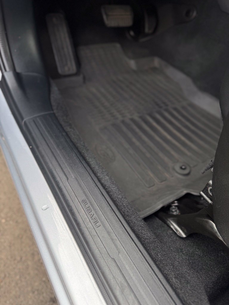 Used 2019 Ice Silver Metallic Subaru Touring image 14
