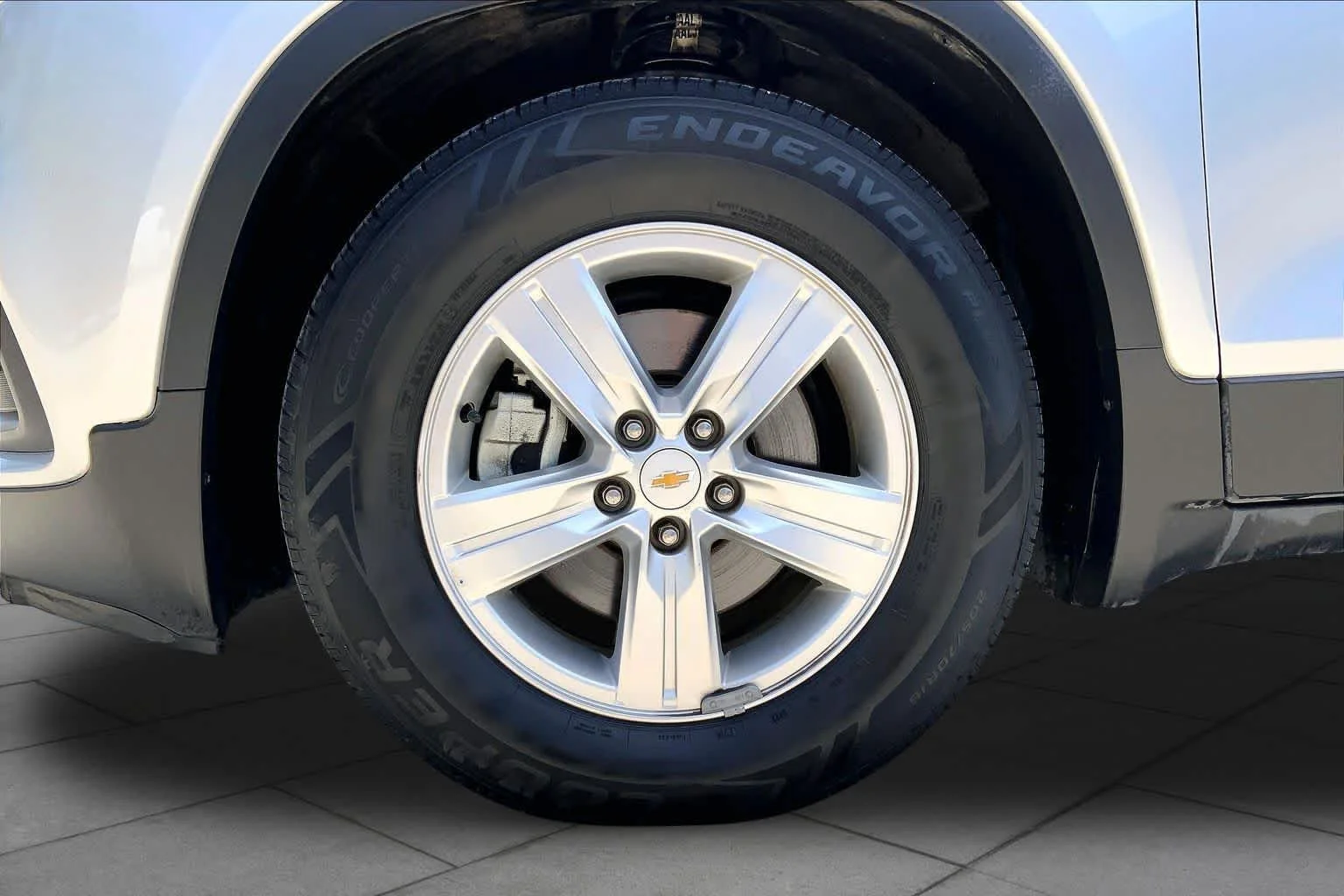 Used 2017 Silver Ice Metallic Chevrolet LT image 11
