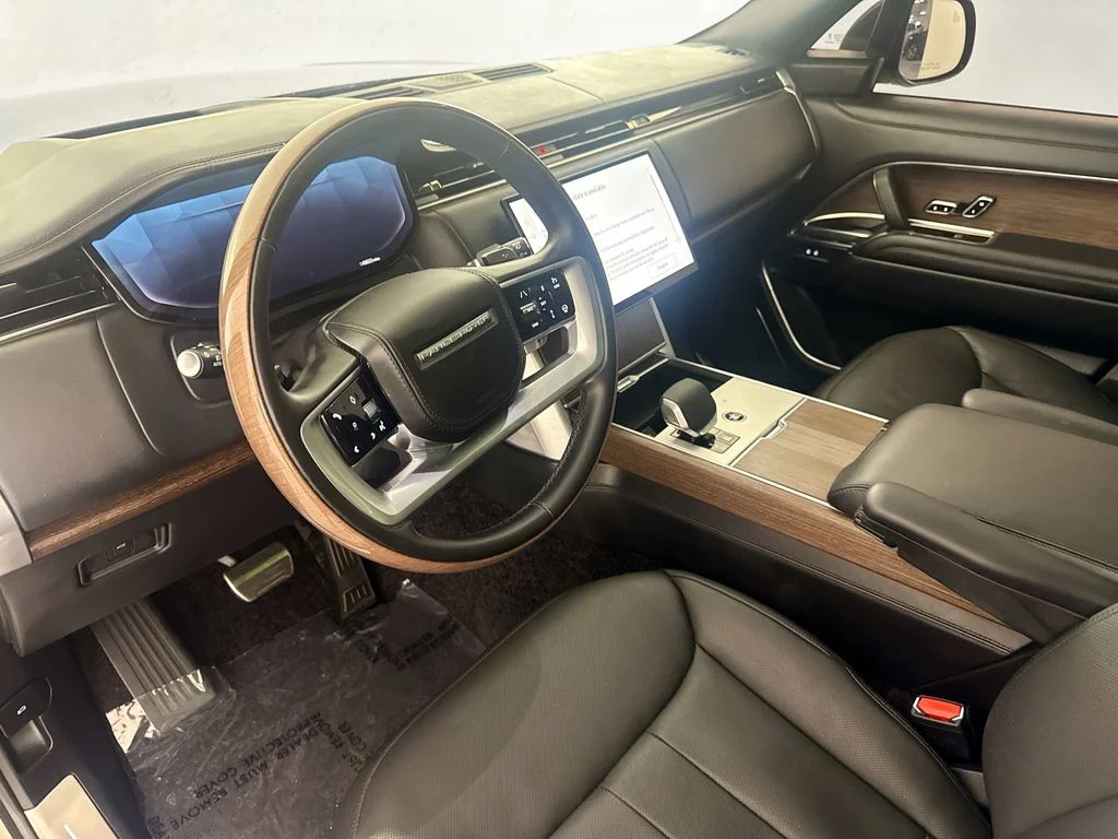 Used 2024 Gold Land Rover Autobiography image 9