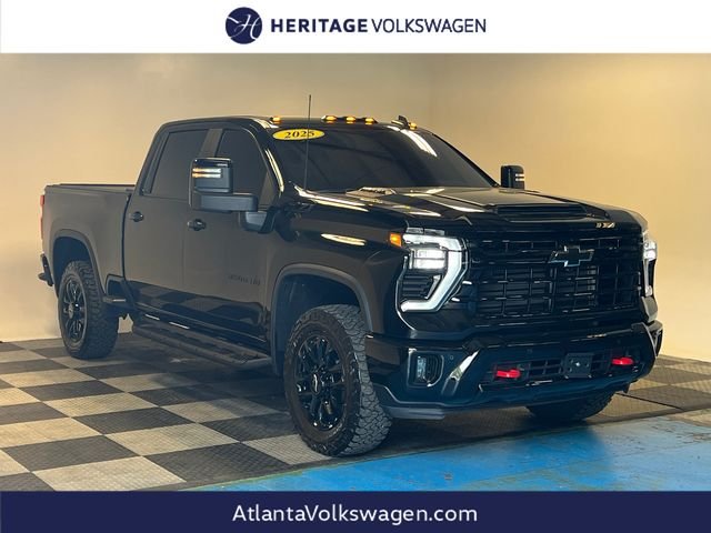 Black 2025 Chevrolet Silverado 2500HD LT Crew Cab 4WD Pickup Truck Four-Wheel Drive