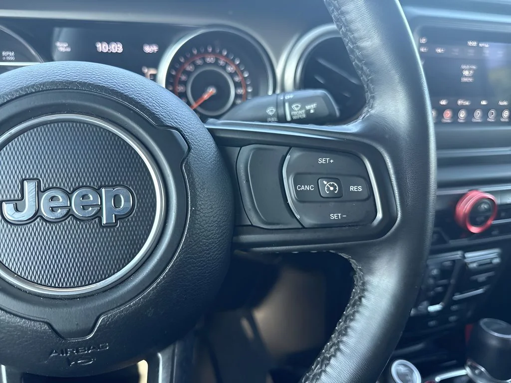 Used 2021 White Jeep Willys image 15