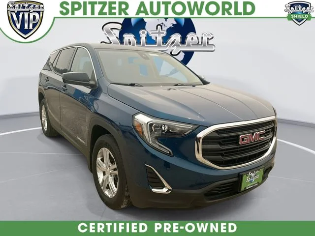 Used 2020 Blue GMC SLE image 1