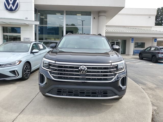 New 2026 Black Volkswagen 2.0T SE image 2