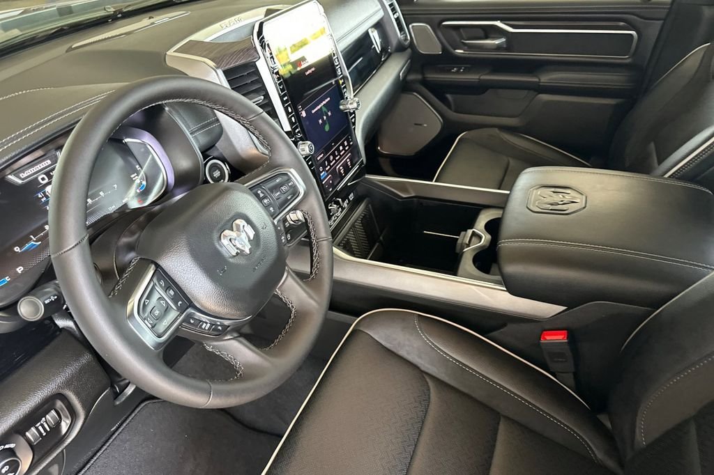 2026 RAM 1500 Laramie - Photo 9