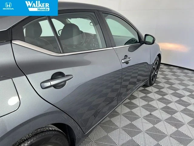 Used 2025 Gray Nissan SV image 11