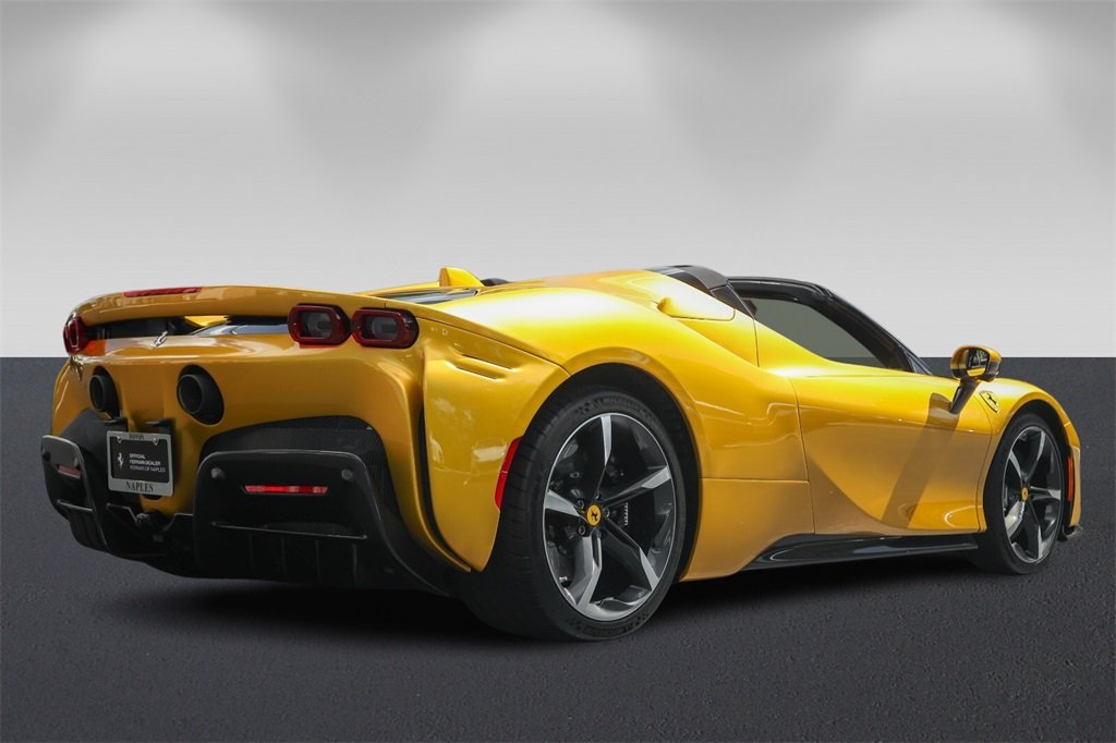2024 Ferrari SF90 Spider Base photo 3
