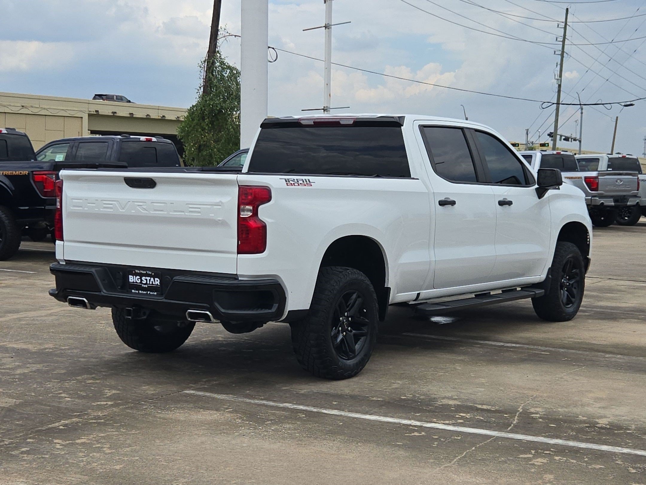 Used 2023 Summit White Chevrolet Custom Trail Boss image 3