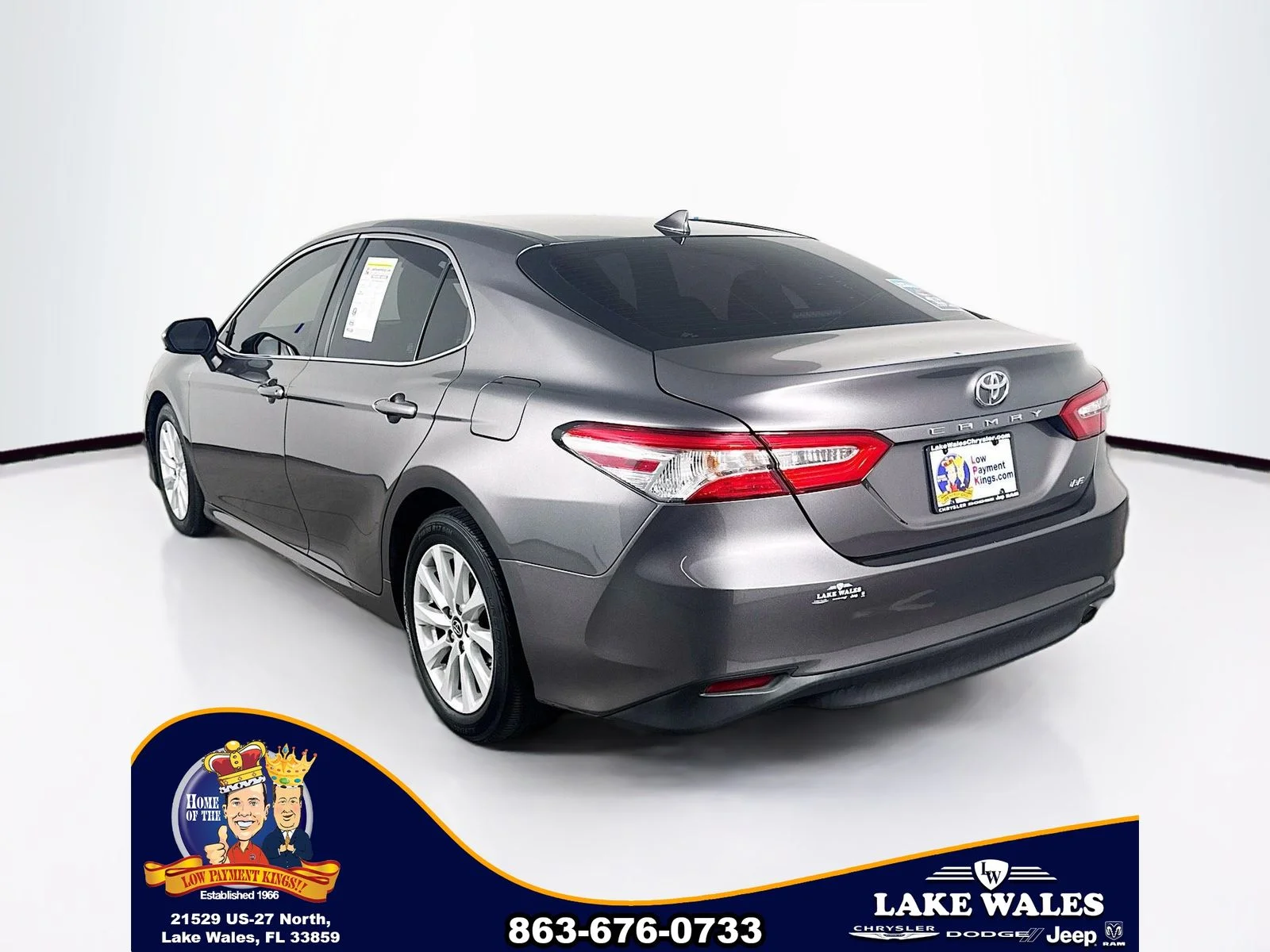 Used 2019 Gray Toyota LE image 5